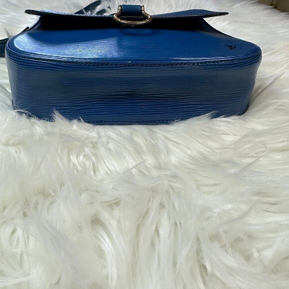 ❌SOLD❌ Authentic Louis Vuitton Saint Cloud GM Epi Leather Crossbody Shoulder Bag - Picture 9 of 17